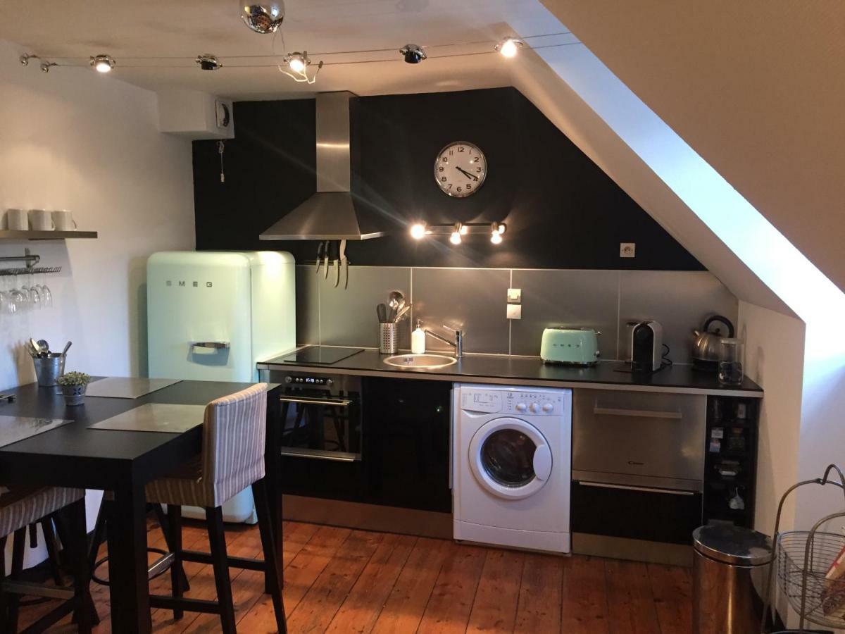 N9 Appartement De Charme Saint-Pol-de-Léon Екстериор снимка