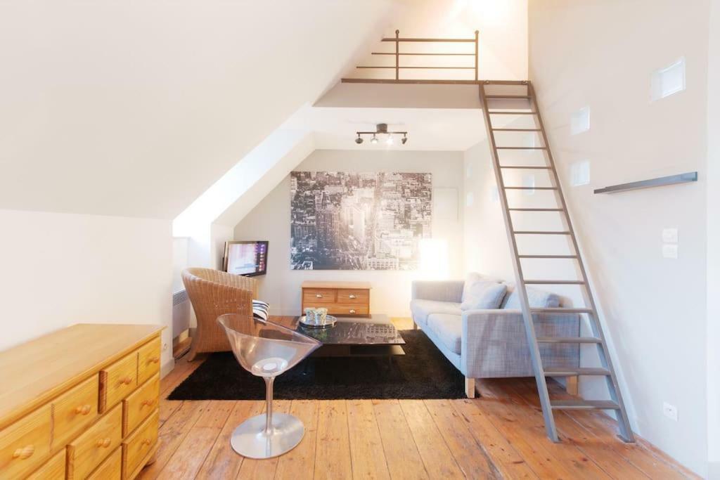N9 Appartement De Charme Saint-Pol-de-Léon Екстериор снимка